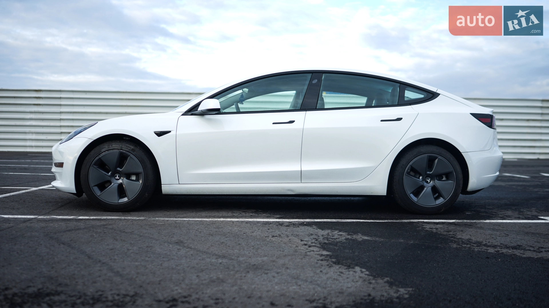 2022 Tesla Model 3 - мініатюра 9