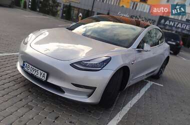 Седан Tesla Model 3 2018 в 