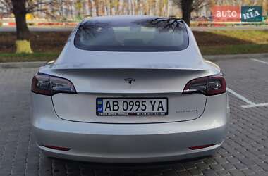 Седан Tesla Model 3 2018 в 