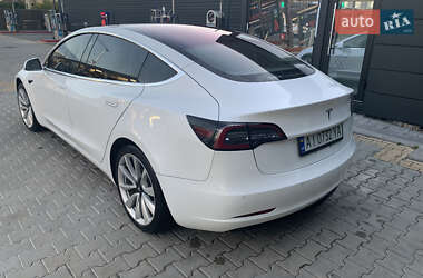 Седан Tesla Model 3 2018 в Білій Церкві