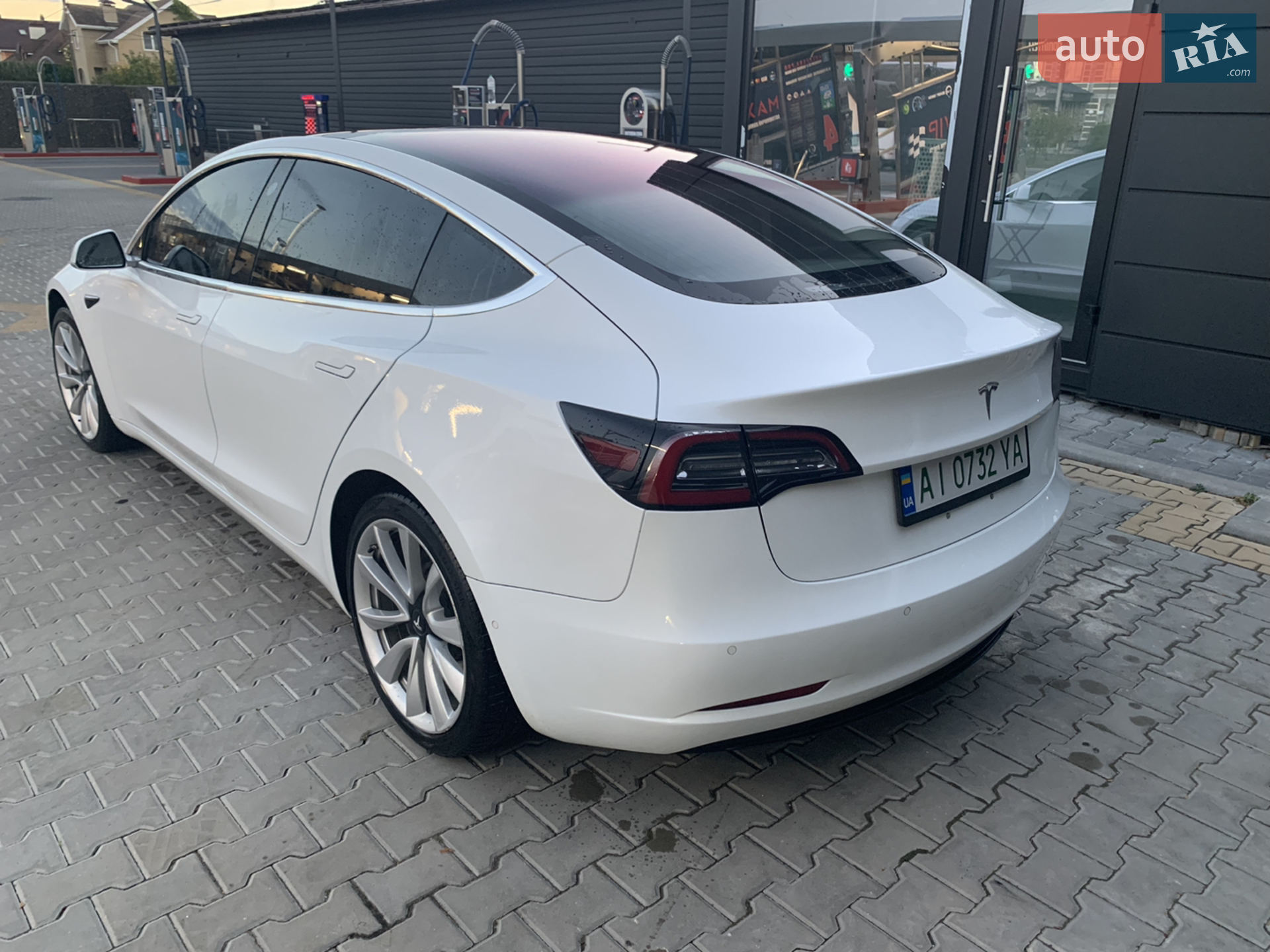 2018 Tesla Model 3 - мініатюра 13