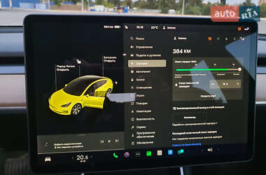Седан Tesla Model 3 2019 в Броварах