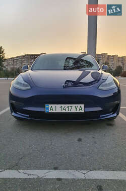 Седан Tesla Model 3 2019 в Броварах