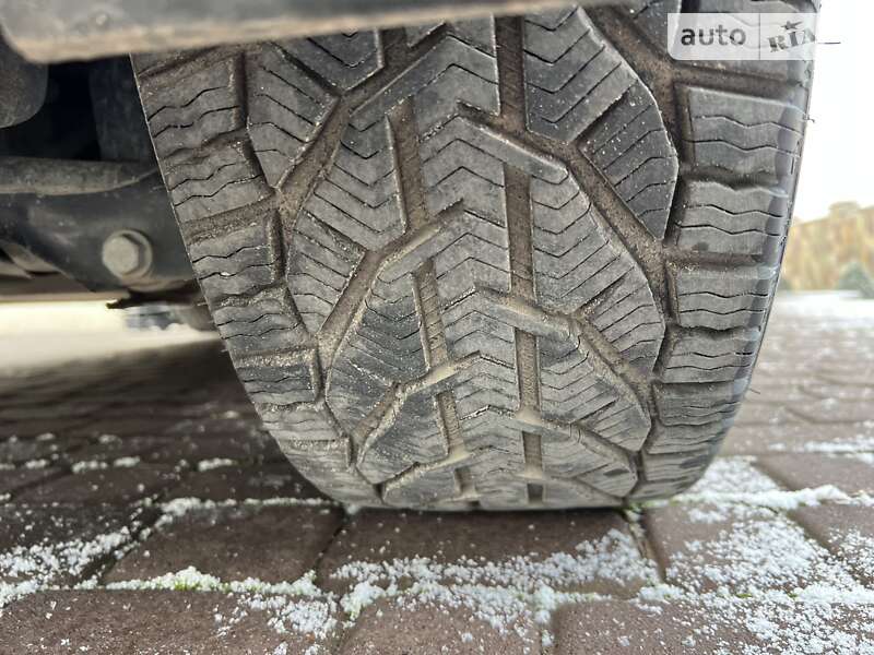 Седан Tesla Model 3 2021 в Городенке