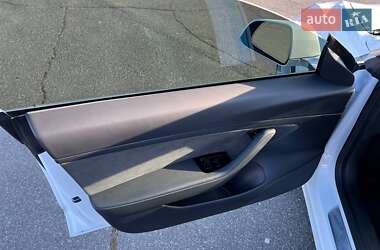 Седан Tesla Model 3 2020 в Харькове