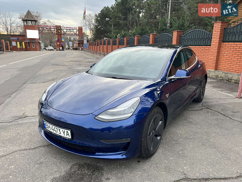 Tesla Model 3 2020 Tesla Model 3 2020