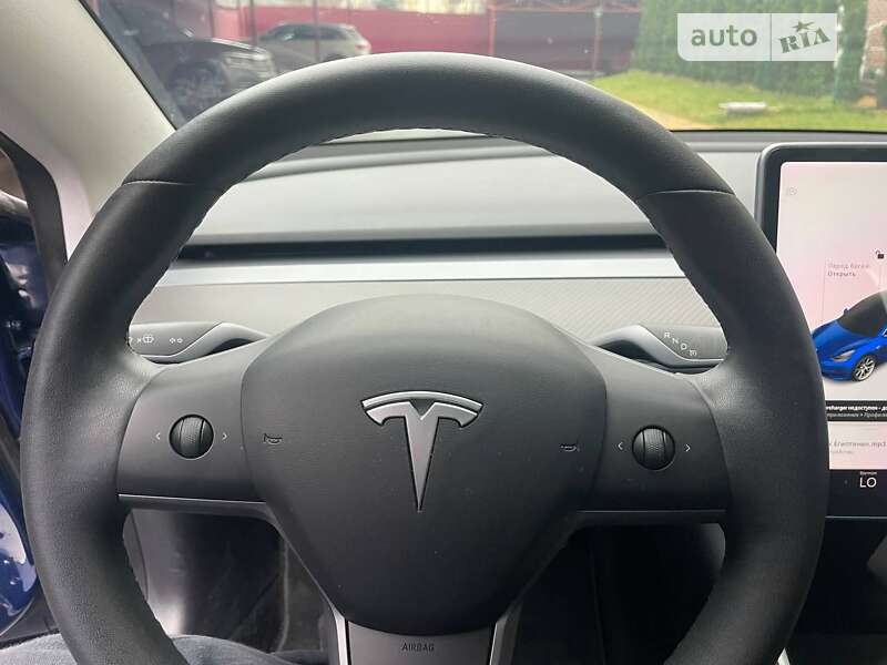 Седан Tesla Model 3 2020 в Запорожье