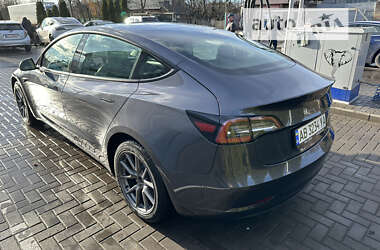 Седан Tesla Model 3 2022 в Виннице