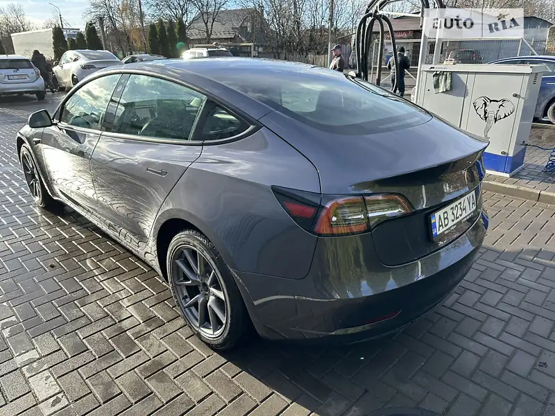 Tesla Model 3 2022 VIN 5YJ3E1EA9PF430434 фото оголошення 10 з 59