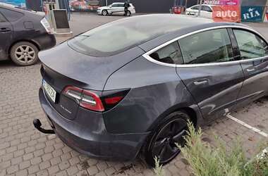 Седан Tesla Model 3 2019 в Дніпрі