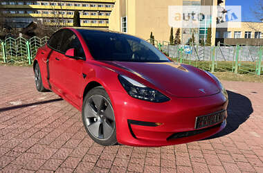 Седан Tesla Model 3 2021 в Трускавце