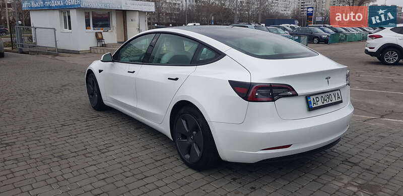 Седан Tesla Model 3 2021 в Запорожье