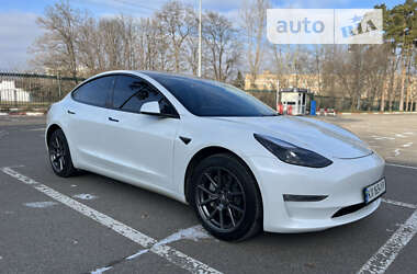 Седан Tesla Model 3 2021 в Харькове