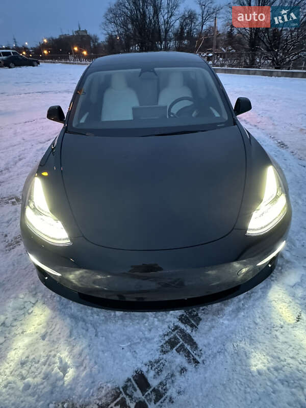 Седан Tesla Model 3 2022 в Києві фото 21 Седан Tesla Model 3 2022 в Києві