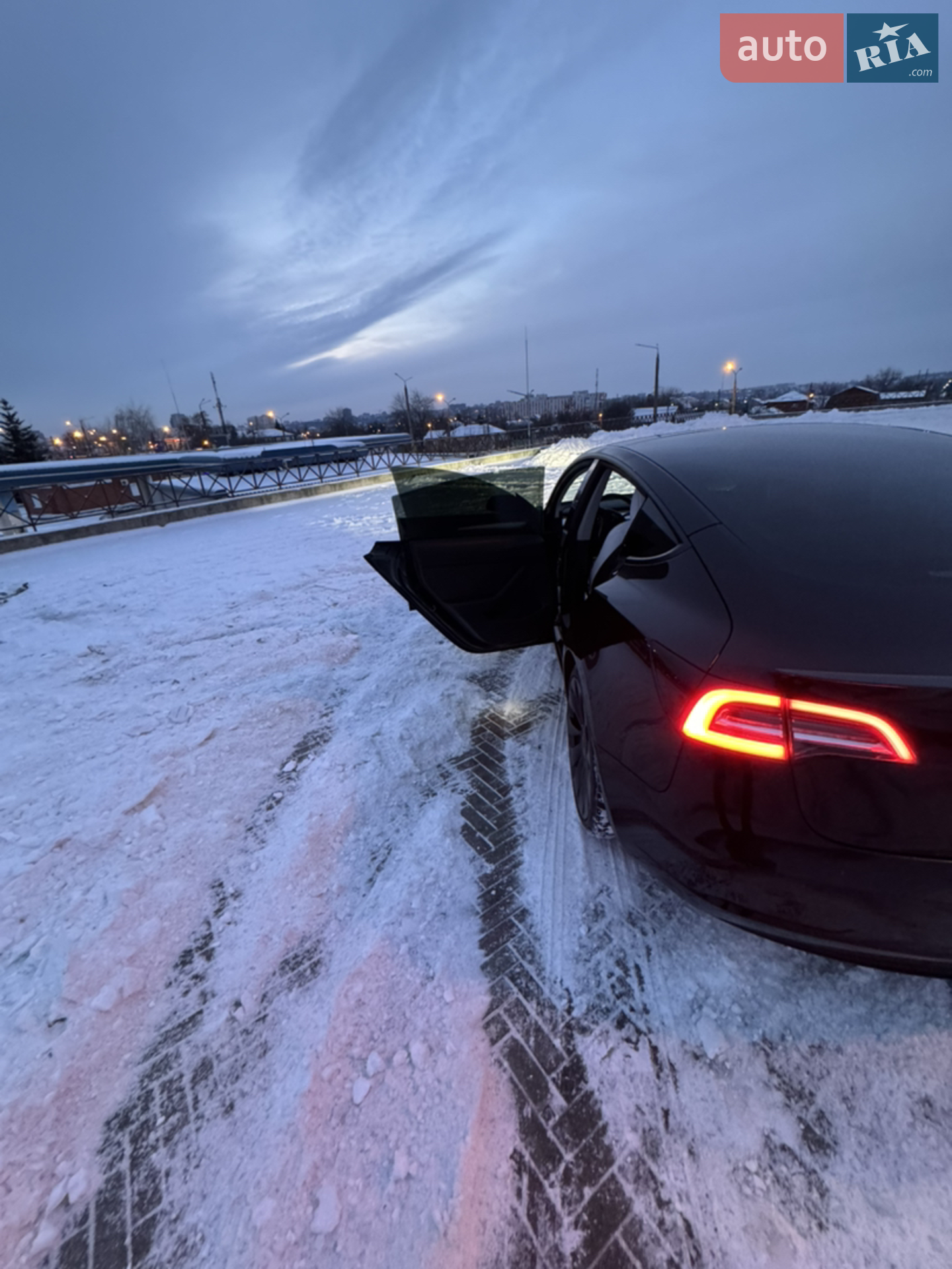 2022 Tesla Model 3 - мініатюра 43