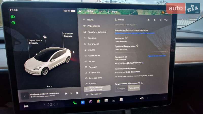 Седан Tesla Model 3 2019 в Чернівцях