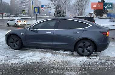 Седан Tesla Model 3 2018 в 