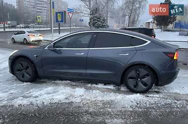 Седан Tesla Model 3 2018 в Харькове