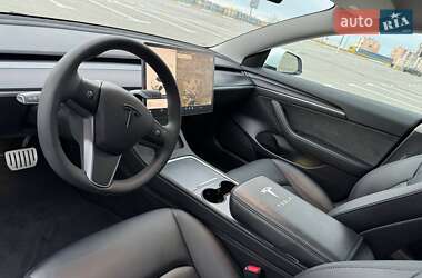 Седан Tesla Model 3 2023 в Одесі