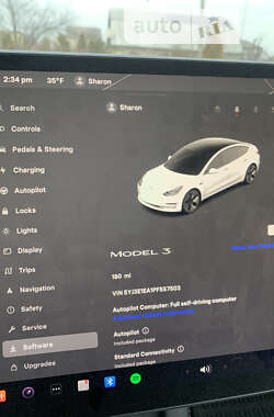 Седан Tesla Model 3 2023 в Фастове