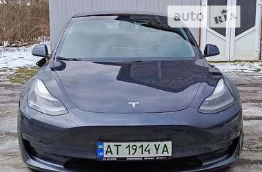 Седан Tesla Model 3 2021 в Коломые