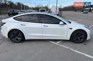 Седан Tesla Model 3 2021 в Запоріжжі