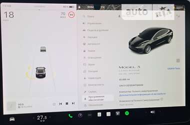 Седан Tesla Model 3 2019 в Виннице