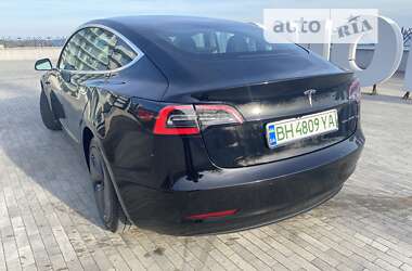 Седан Tesla Model 3 2019 в Одессе
