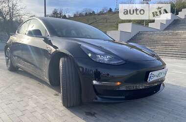 Седан Tesla Model 3 2019 в Одессе