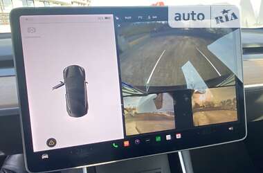 Седан Tesla Model 3 2019 в Одессе
