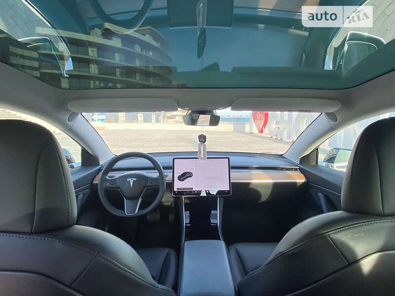 Седан Tesla Model 3 2019 в Одесі фото 53 Седан Tesla Model 3 2019 в Одесі
