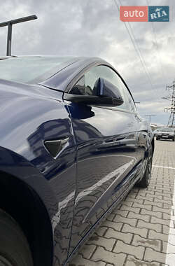 Седан Tesla Model 3 2021 в Ивано-Франковске