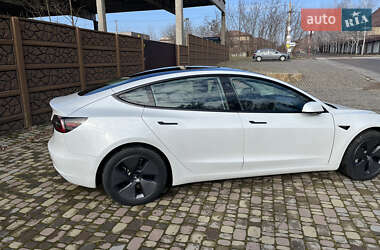 Седан Tesla Model 3 2022 в Запорожье