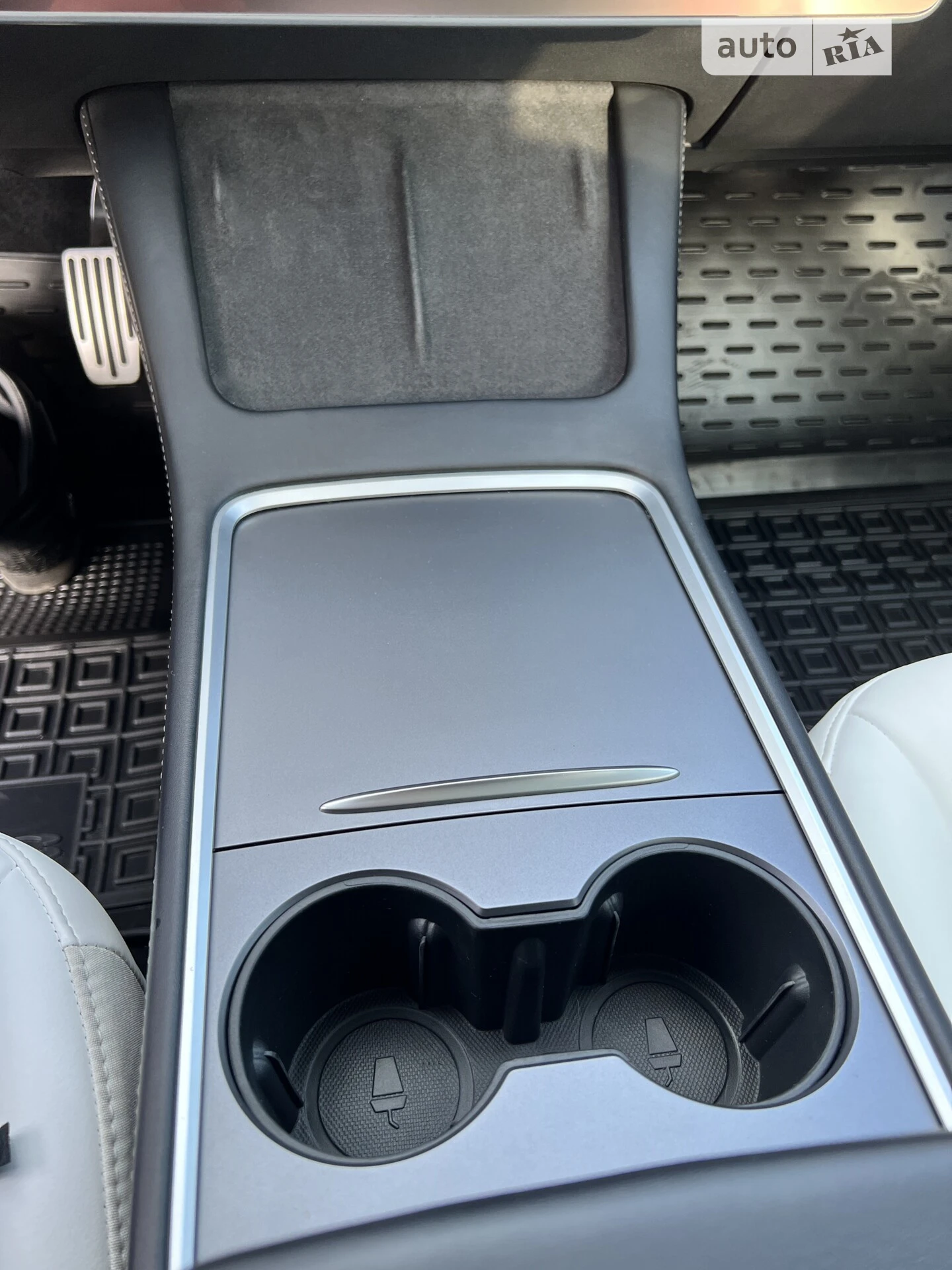 2022 Tesla Model 3 - мініатюра 25