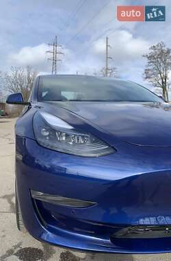 Седан Tesla Model 3 2022 в Кропивницькому