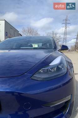 Седан Tesla Model 3 2022 в Кропивницькому