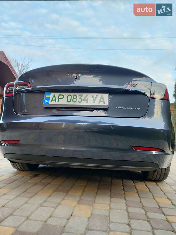 Седан Tesla Model 3 2019 в Запорожье