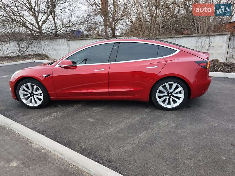 Седан Tesla Model 3 2018 в Борисполі фото 6 Седан Tesla Model 3 2018 в Борисполі