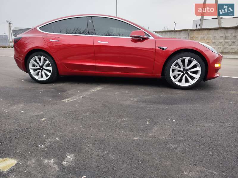 Седан Tesla Model 3 2018 в Борисполі фото 4 Седан Tesla Model 3 2018 в Борисполі