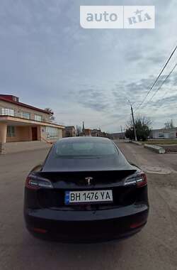 Седан Tesla Model 3 2019 в Одесі