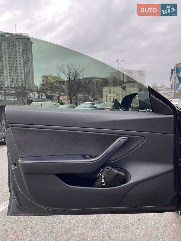 Седан Tesla Model 3 2018 в Києві фото 13 Седан Tesla Model 3 2018 в Києві