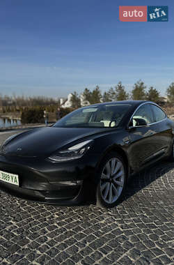 Седан Tesla Model 3 2019 в Днепре