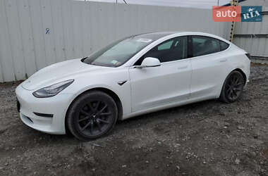 Седан Tesla Model 3 2019 в 