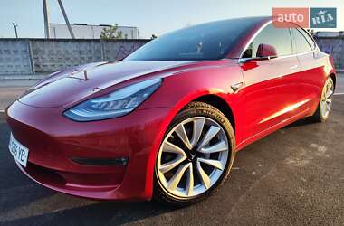 Седан Tesla Model 3 2018 в Борисполе