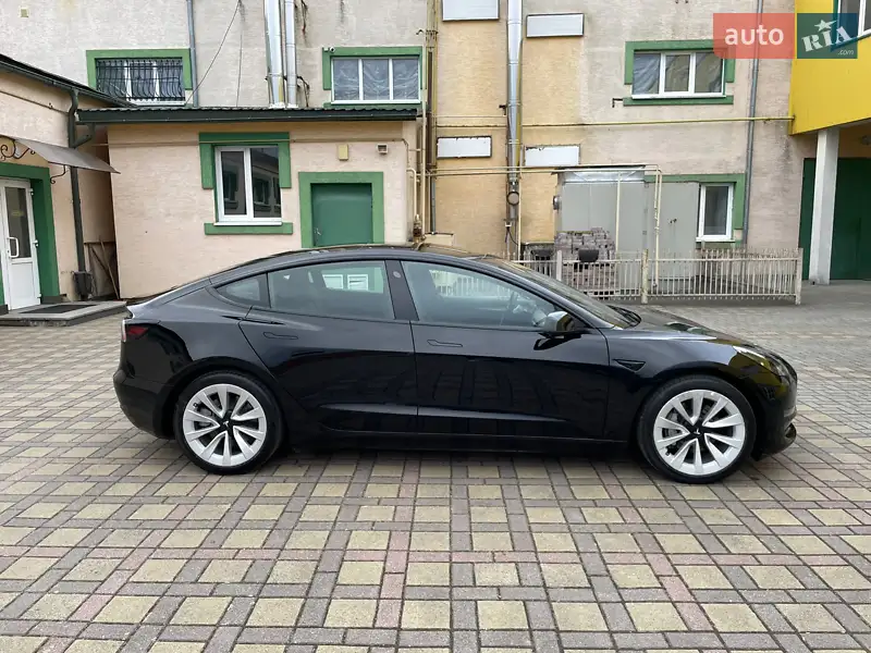 Tesla Model 3 2022 VIN 5YJ3E1EB1NF186008 фото оголошення 11 з 76
