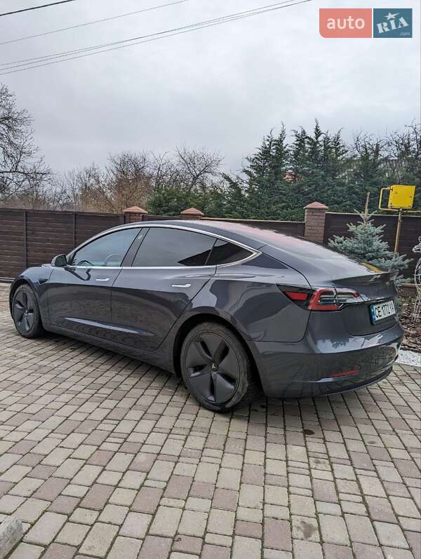 Седан Tesla Model 3 2019 в Чернівцях фото 12 Седан Tesla Model 3 2019 в Чернівцях