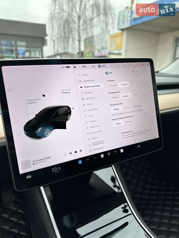 Седан Tesla Model 3 2019 в Сумах