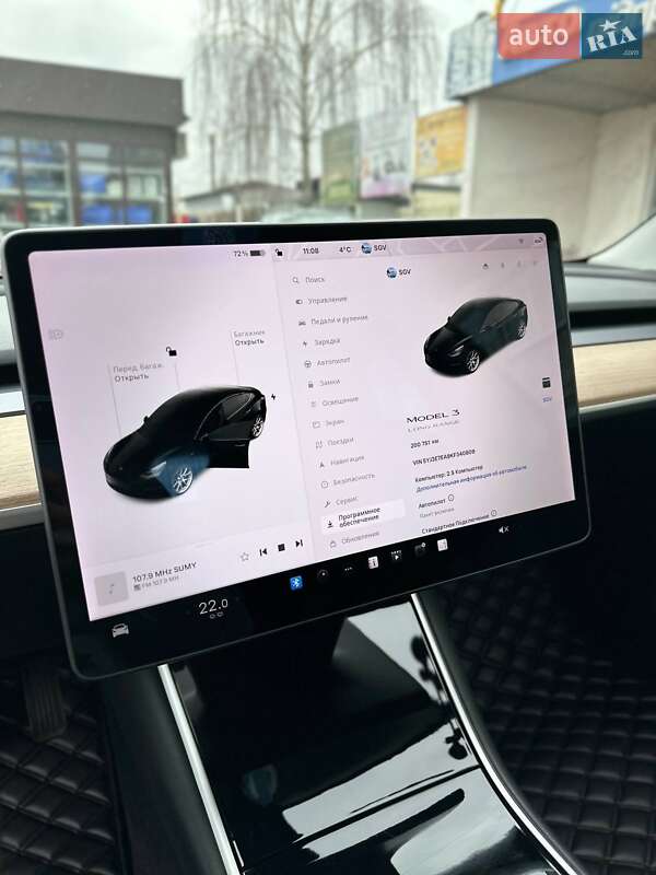 Седан Tesla Model 3 2019 в Сумах