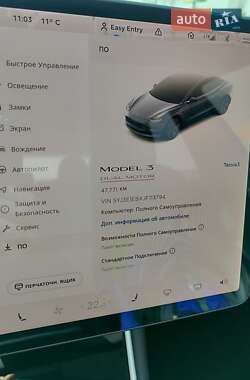 Седан Tesla Model 3 2018 в 
