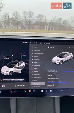 Седан Tesla Model 3 2021 в Харькове